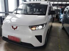 Wuling Yangguang 2024 300km Comfort Passenger Van 75kW - ფოტო 2