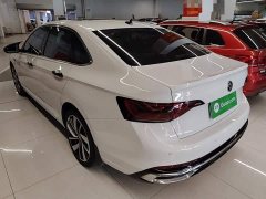 Volkswagen Sagitar 300TSI DSG Excellence Edition - ფოტო 4