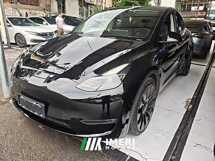 Tesla Model Y Performance All-Wheel Drive - ავტომობილი ჩინეთიდან