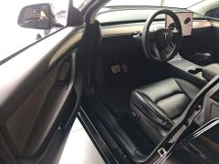 Tesla Model Y Performance All-Wheel Drive - ფოტო 15