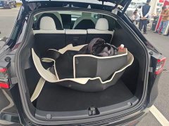 Tesla Model Y Standard Range RWD - ფოტო 18
