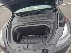 Tesla Model Y Standard Range RWD - ფოტო 19
