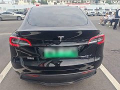 Tesla Model Y Standard Range RWD - ფოტო 5