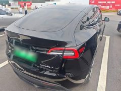 Tesla Model Y Standard Range RWD - ფოტო 6