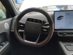 Li Auto L7 2023 Pro - ფოტო 10