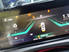 Changan Eado PLUS Blue Whale NE 1.4T GDI DCT Flagship - ფოტო 11