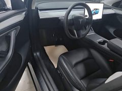 Tesla Model Y Long Range All-Wheel Drive - ფოტო 15