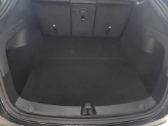 Tesla Model Y Long Range All-Wheel Drive - ფოტო 18