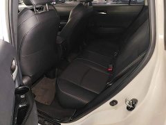 Toyota Frontlander 2022 2.0L CVT Luxury - ფოტო 16