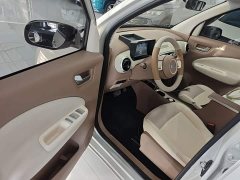 Wuling Hongguang MINIEV Fourth Generation Four-Door Advanced Edition - ფოტო 15