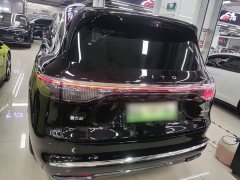 AITO M8 Pure Electric Max Six-Seat AWD with 192-Channel LiDAR - ფოტო 3