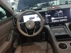 AITO M8 Pure Electric Max Six-Seat AWD with 192-Channel LiDAR - ფოტო 6