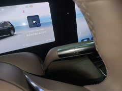AITO M8 Pure Electric Max Six-Seat AWD with 192-Channel LiDAR - ფოტო 9