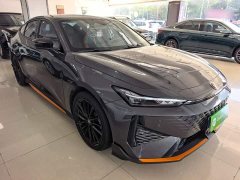 Changan UNI-V 1.5T Premium Sport - ფოტო 3