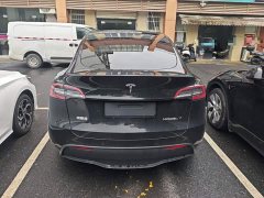 Tesla Model Y 2022 Facelift Rear-Wheel Drive - ფოტო 3