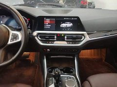 BMW 3 Series Facelift 325Li M Sport Package - ფოტო 12