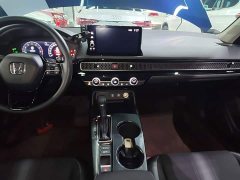 Honda Civic 240TURBO CVT Smart Plus - ფოტო 12