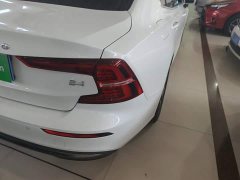 Volvo S60 2025 B4 Smart Luxury Edition - ფოტო 7