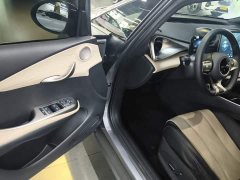 BYD Dolphin 420km Fashion Edition - ფოტო 15