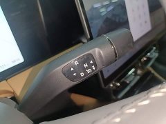 Leapmotor C01 EREV 216 Exclusive Edition - ფოტო 13