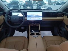 Leapmotor C01 EREV 216 Exclusive Edition - ფოტო 9