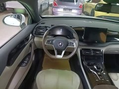 BYD Qin PLUS Glory Edition DM-i 55KM Leading - ფოტო 10