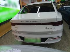 BYD Qin PLUS Glory Edition DM-i 55KM Leading - ფოტო 5
