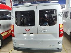 Wuling Yangguang 2024 300km Comfort Passenger Van 75kW - ფოტო 5
