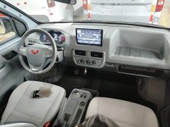 Wuling Yangguang 2024 300km Comfort Passenger Van 75kW - ფოტო 9