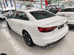 Audi A4L 2022 40 TFSI Fashion Dynamic - ფოტო 4