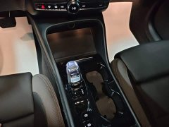 Volvo XC40 B3 Smart Remote Luxury Edition - ფოტო 13