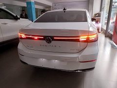 Volkswagen Sagitar L 300TSI DSG Elite - ფოტო 5