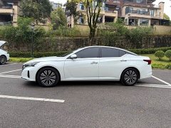 Nissan Teana 2022 2.0L XL-TLS Comfort Edition - ფოტო 4