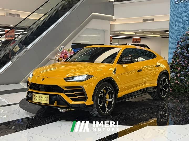 Lamborghini Urus 4.0T V8