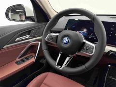 BMW iX1 2025 eDrive25L M Sport Package - ფოტო 10