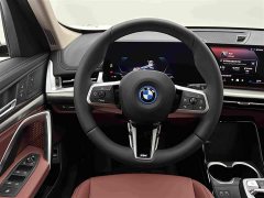 BMW iX1 2025 eDrive25L M Sport Package - ფოტო 9