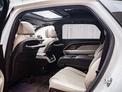 Bentley Bentayga 4.0T V8 Long Wheelbase Elegance Edition - ფოტო 16