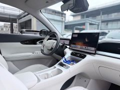 Geely Xing Yuan UP 410km Explorer Edition - ფოტო 13