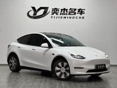 Tesla Model Y Standard Range RWD - ფოტო 3