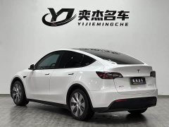 Tesla Model Y Standard Range RWD - ფოტო 7