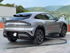 Xiaomi YU7 Four-Wheel Drive Max Edition - ფოტო 9