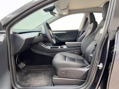 Tesla Model Y Rear-Wheel Drive - ფოტო 10