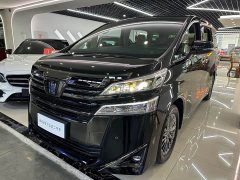 Toyota Vellfire Crown Hybrid 2.5L HV Premium Edition - ფოტო 1