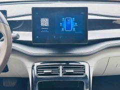 BYD Qin PLUS Glory Edition DM-i 55KM Leading - ფოტო 13