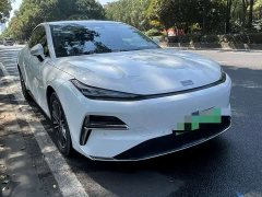 Geely Galaxy Xingyao 8 130km EM-i Premium Edition - ფოტო 2