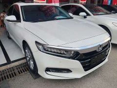 Honda Accord 2018 260TURBO Elite National V - ფოტო 3