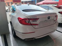 Honda Accord 2018 260TURBO Elite National V - ფოტო 8