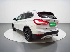 BMW X1 sDrive25Li Leading Edition - ფოტო 4