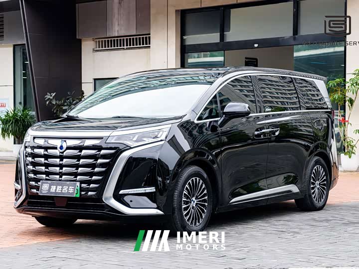 Denza D9 DM-i 970 AWD Premium Edition