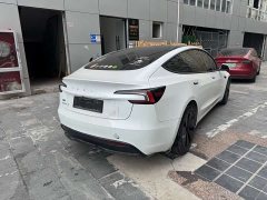 Tesla Model 3 High Performance All-Wheel Drive - ფოტო 3